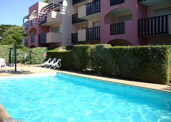 Appartement Proche Plage Avec Piscine